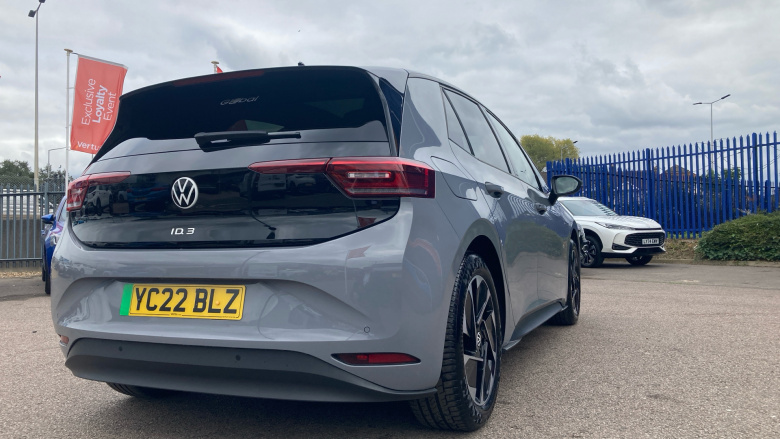 Volkswagen ID.3 107KW Family Pro 58kWh 5dr Auto Electric Hatchback